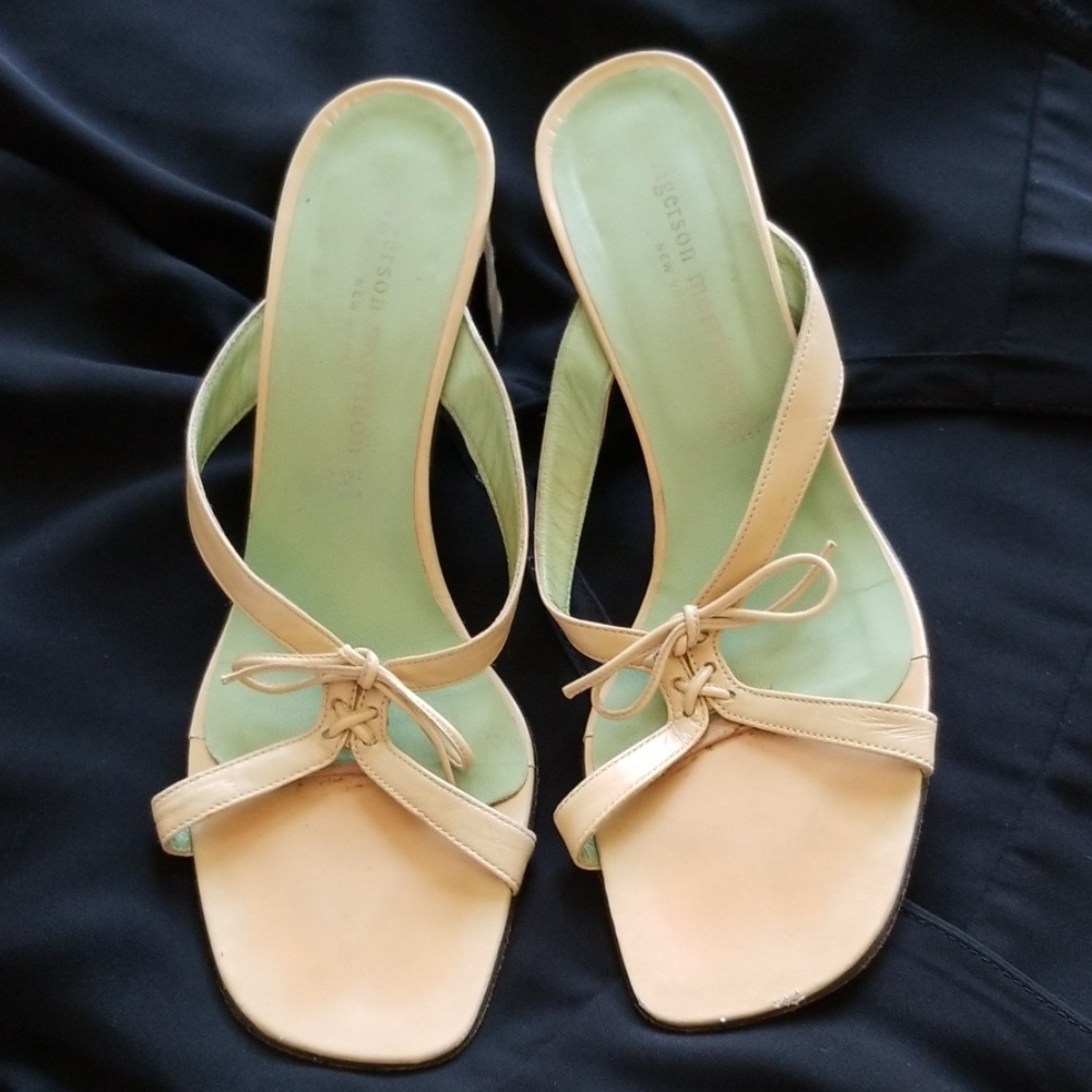Sigerson Morrison Italy Tan Leather Criss Cross Bow Tie Slide Size 8